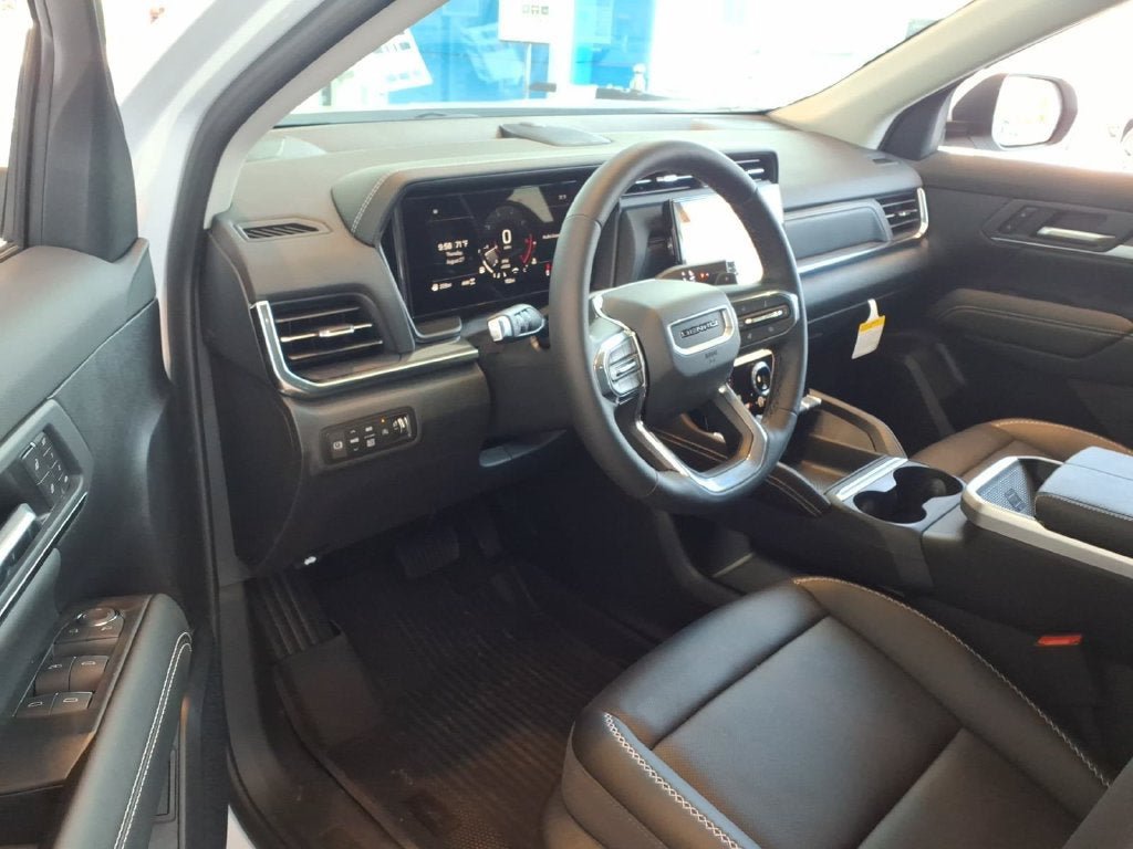 New 2027 GMC Terrain Denali w/ LPO, Floor Liner Package AWD/4WD image 6
