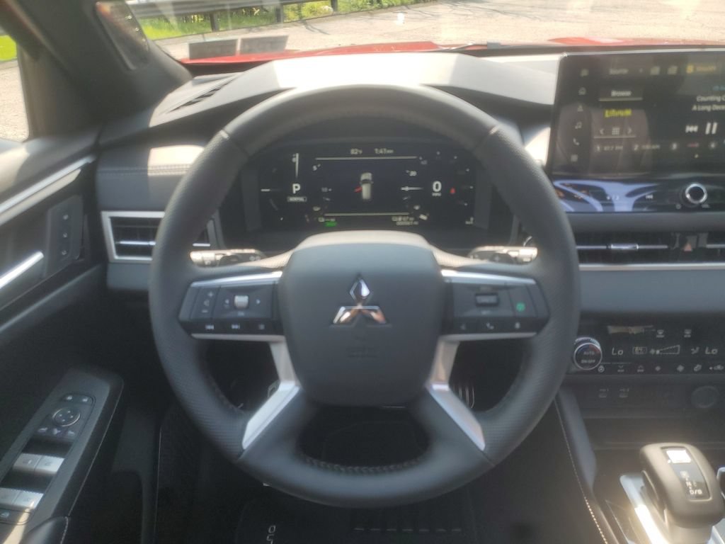 New 2026 Mitsubishi Outlander SEL AWD/4WD image 15