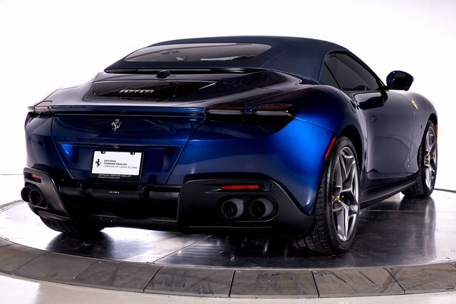 Used 2025 Ferrari Roma Spider image 10