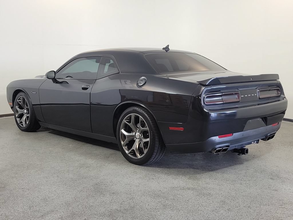 Used 2015 Dodge Challenger R/T Plus RWD image 5