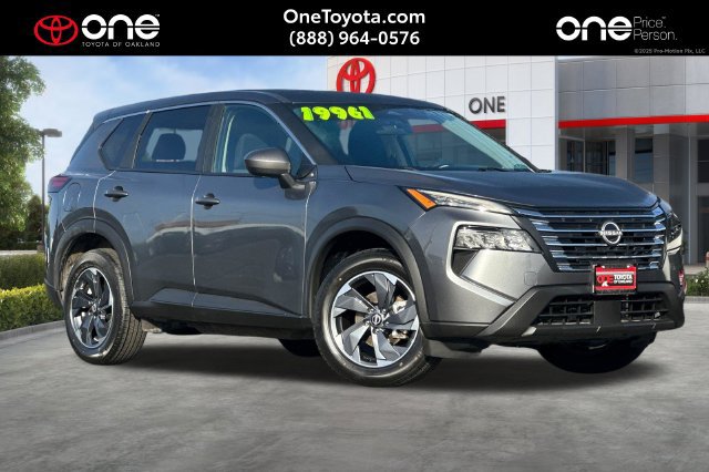 Used 2024 Nissan Rogue SV FWD 360° Tour