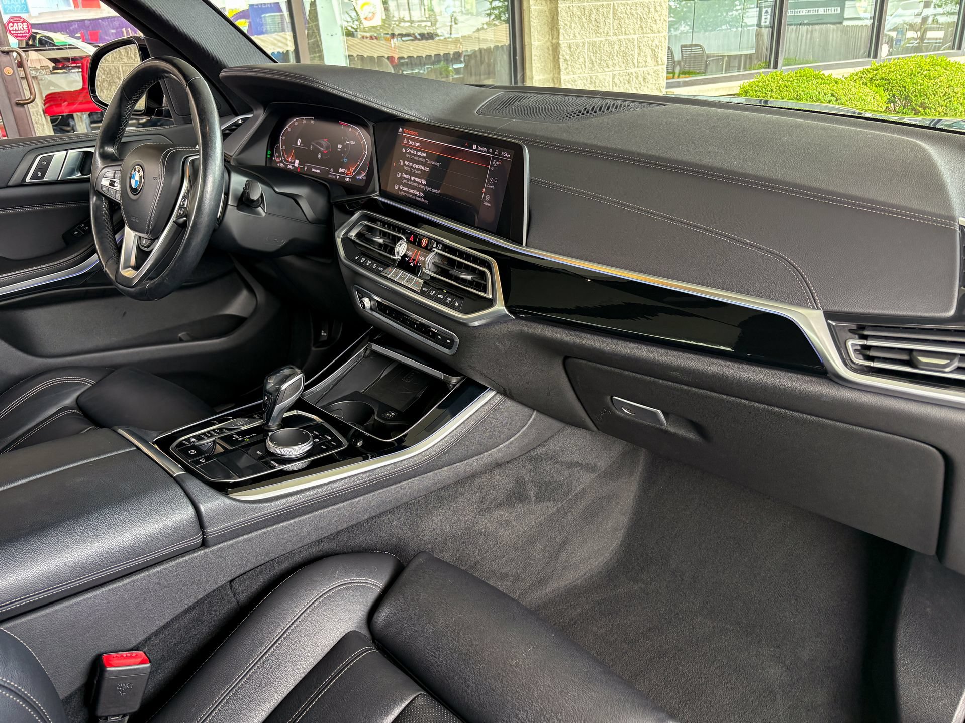 Used 2020 BMW X5 xDrive40i w/ Premium Package AWD/4WD image 25