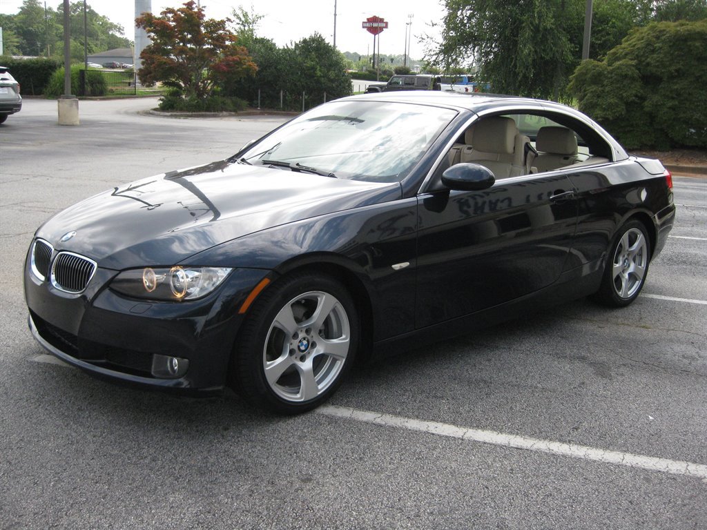 Used 2009 BMW 328i Convertible RWD image 3