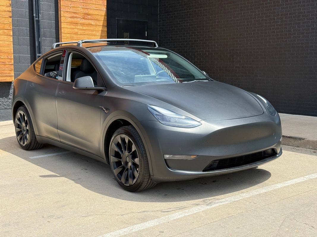Used 2023 Tesla Model Y Long Range AWD/4WD image 10