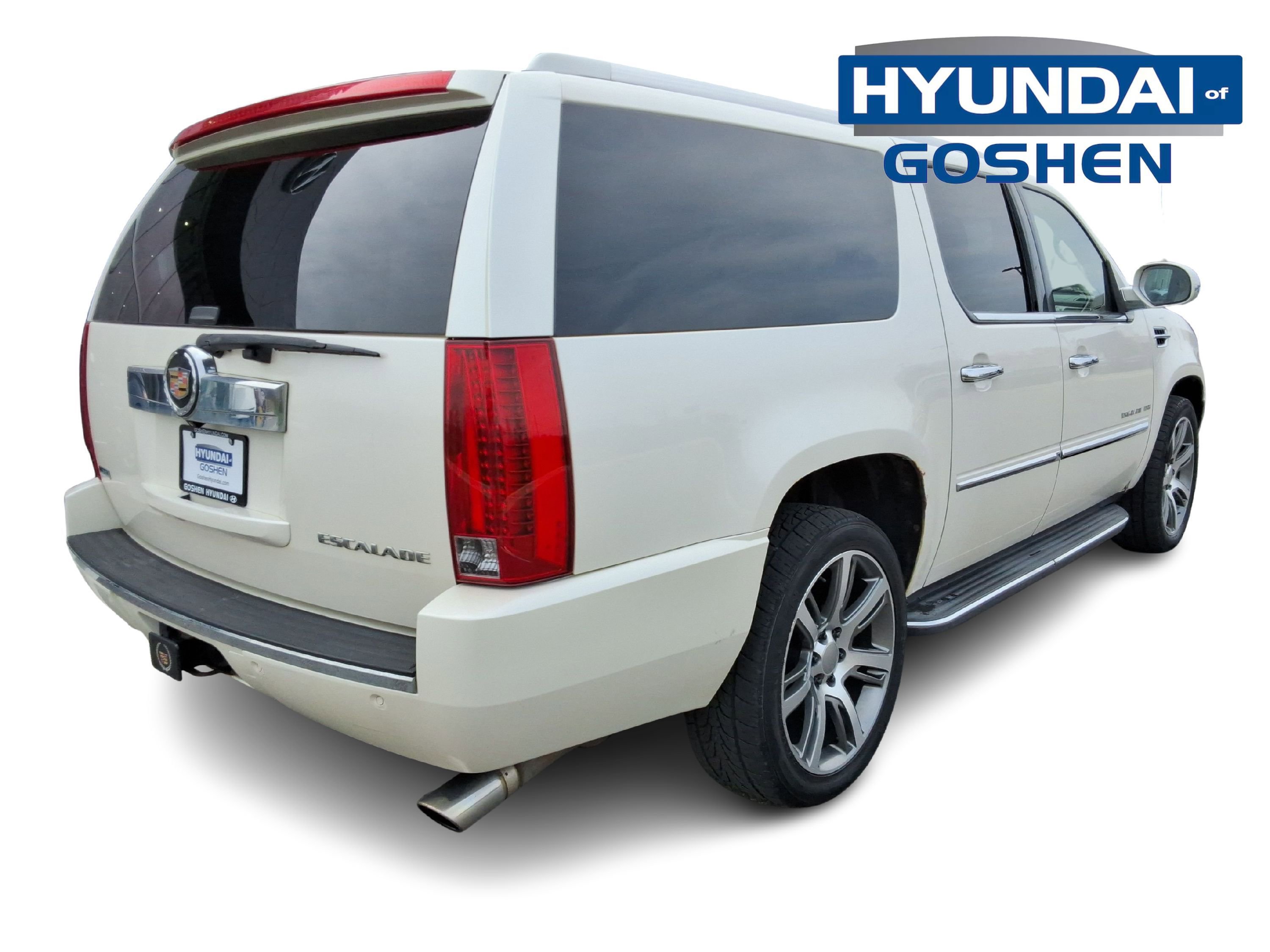 Used 2012 Cadillac Escalade ESV Luxury image 9