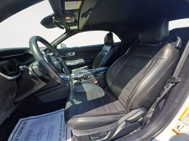 Used 2018 Ford Mustang GT Premium w/ Equipment Group 401A RWD image 9