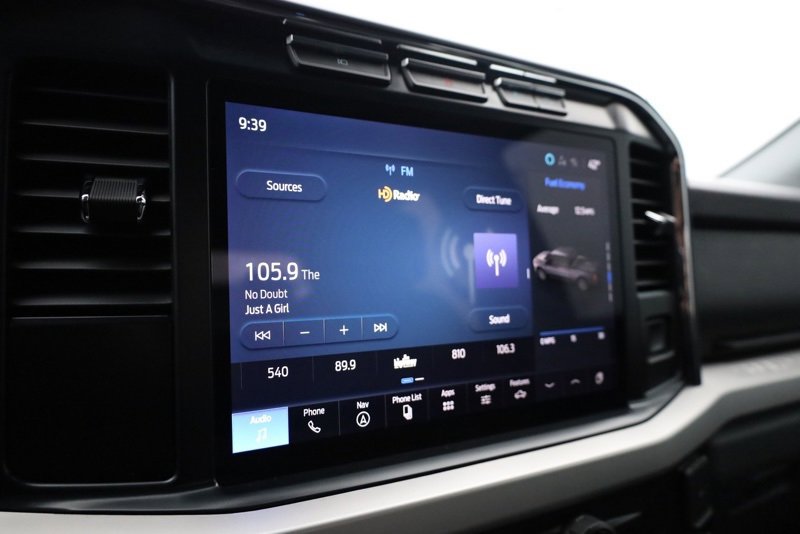 Used 2024 Ford F350 XLT w/ XLT Premium Package image 17