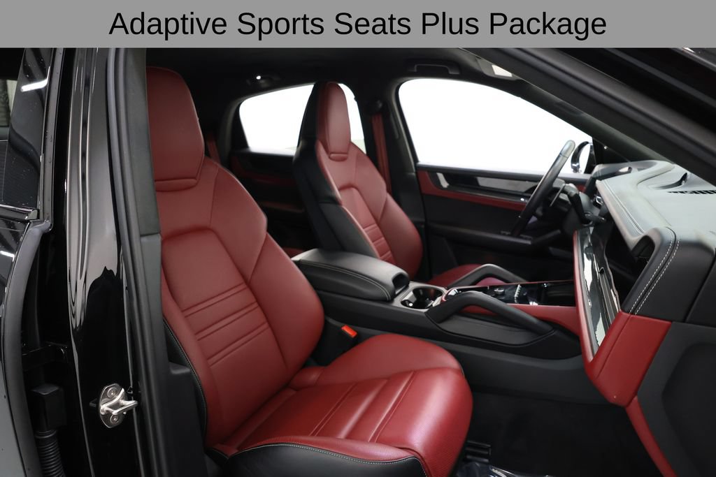 Used 2024 Porsche Cayenne Turbo GT AWD/4WD image 10