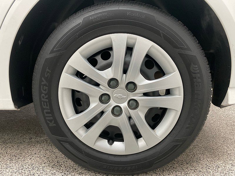 Used 2017 Chevrolet Sonic LT image 23