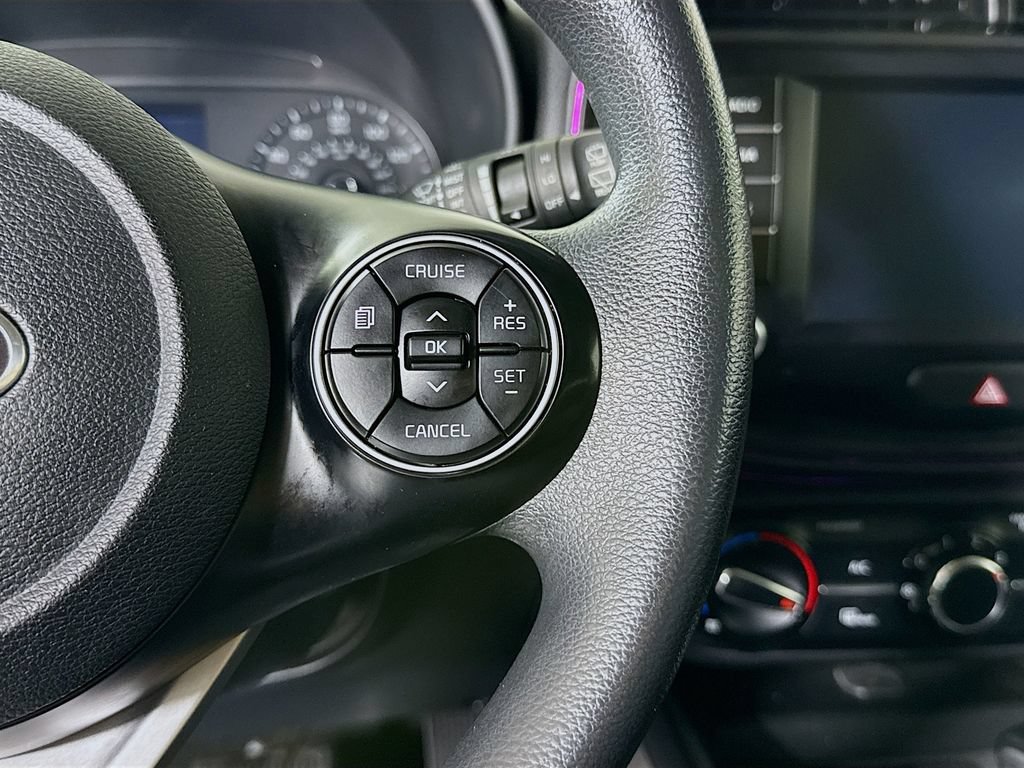 Used 2020 Kia Soul LX FWD image 20