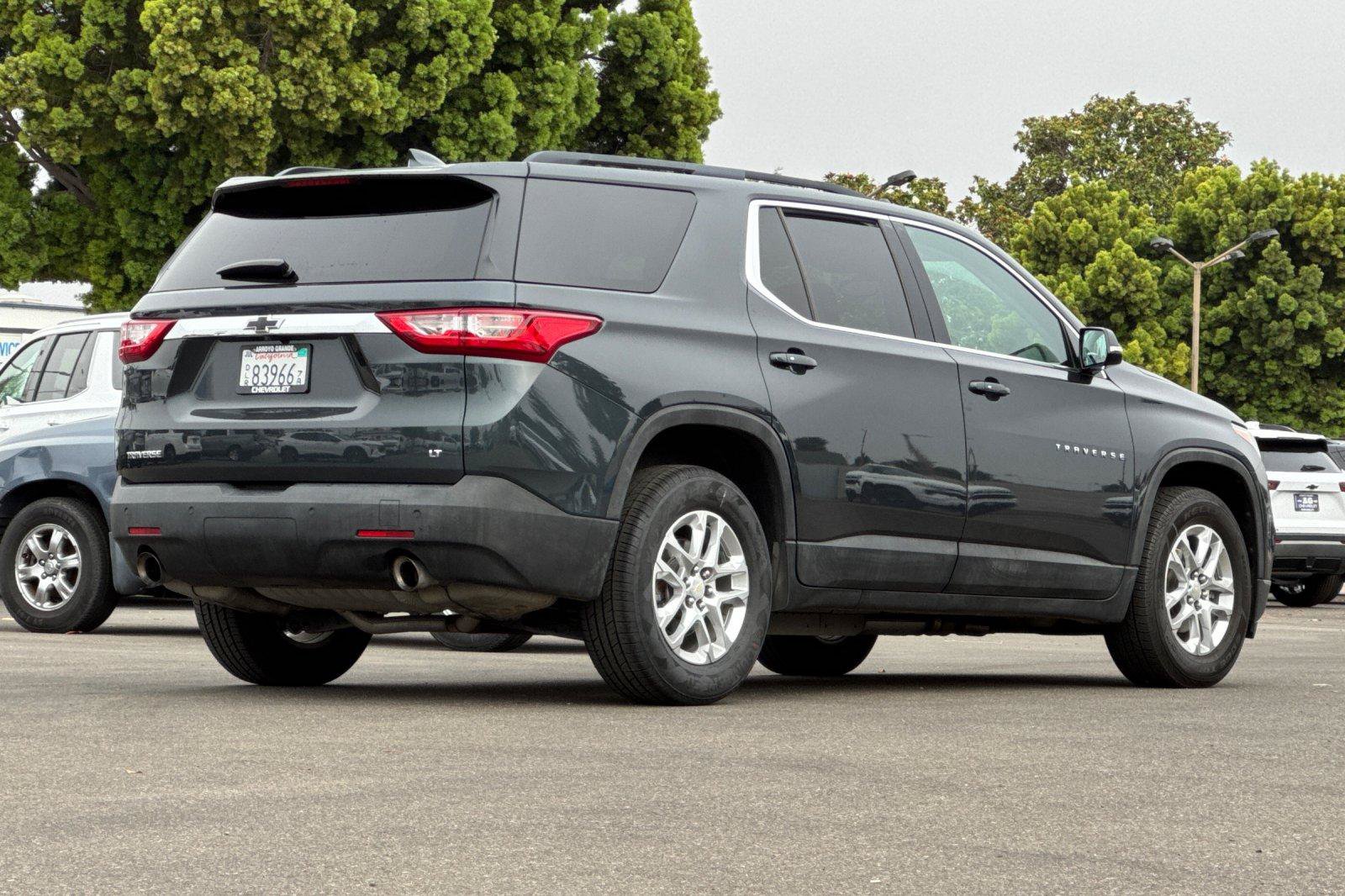 Used 2019 Chevrolet Traverse LT FWD image 6