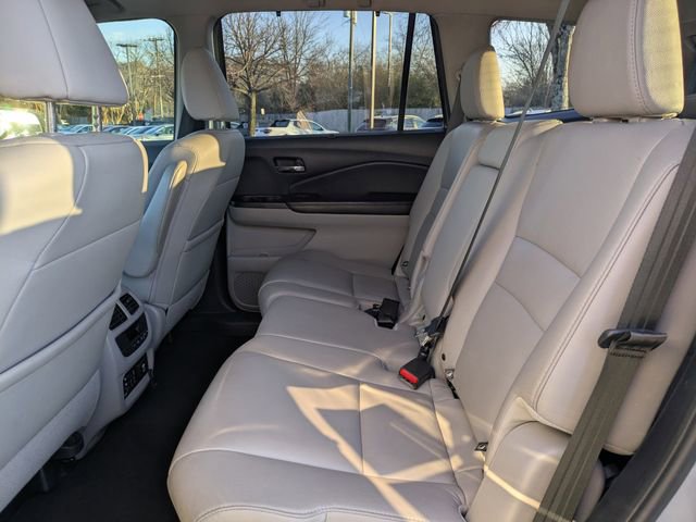 Used 2017 Honda Pilot Touring image 12