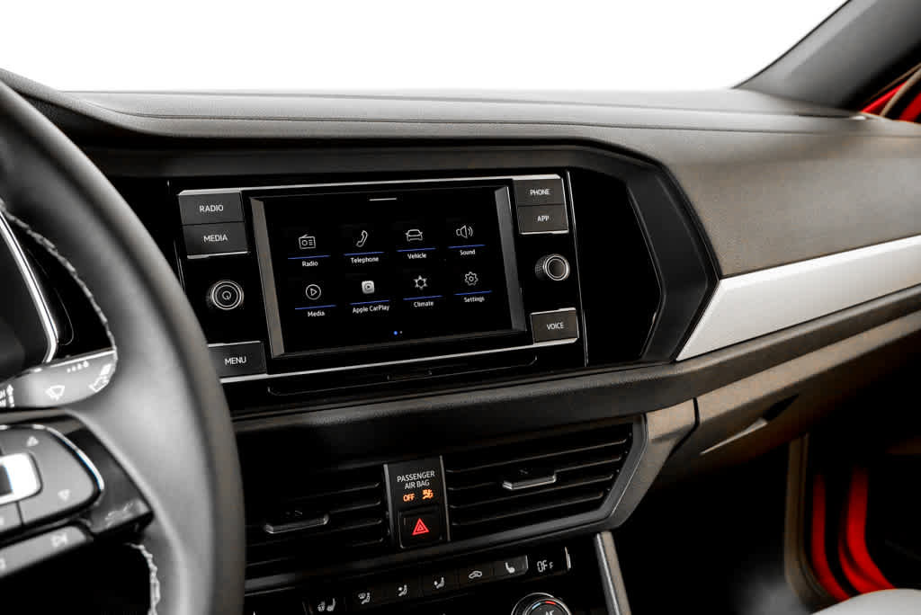 Certified 2021 Volkswagen Jetta R-Line image 16