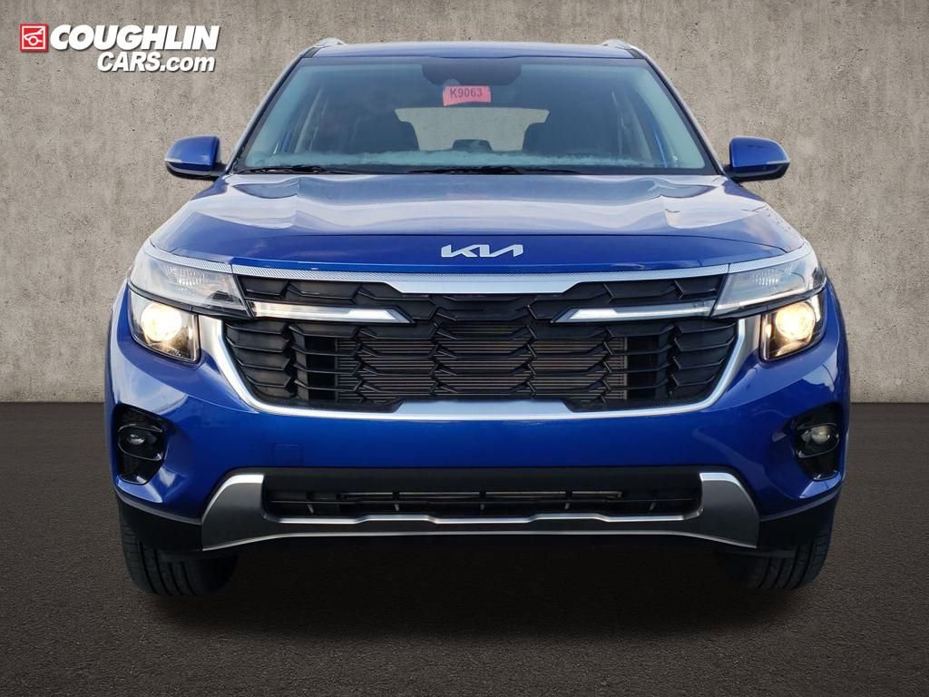 New 2026 Kia Seltos S video 2