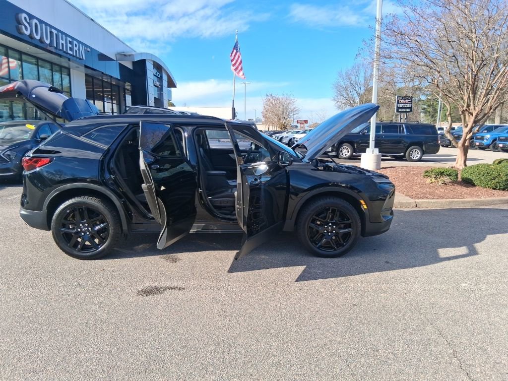 Used 2023 Chevrolet Blazer LT w/ LPO, Black Grille Bar Package image 24