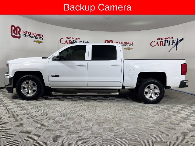 Used 2018 Chevrolet Silverado 1500 LT w/ Texas Edition RWD image 4