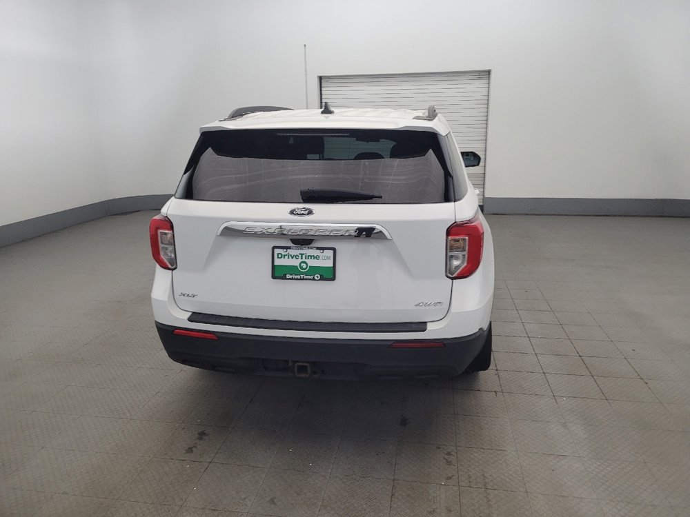 Used 2021 Ford Explorer XLT w/ Class III Trailer Tow Package AWD/4WD image 7