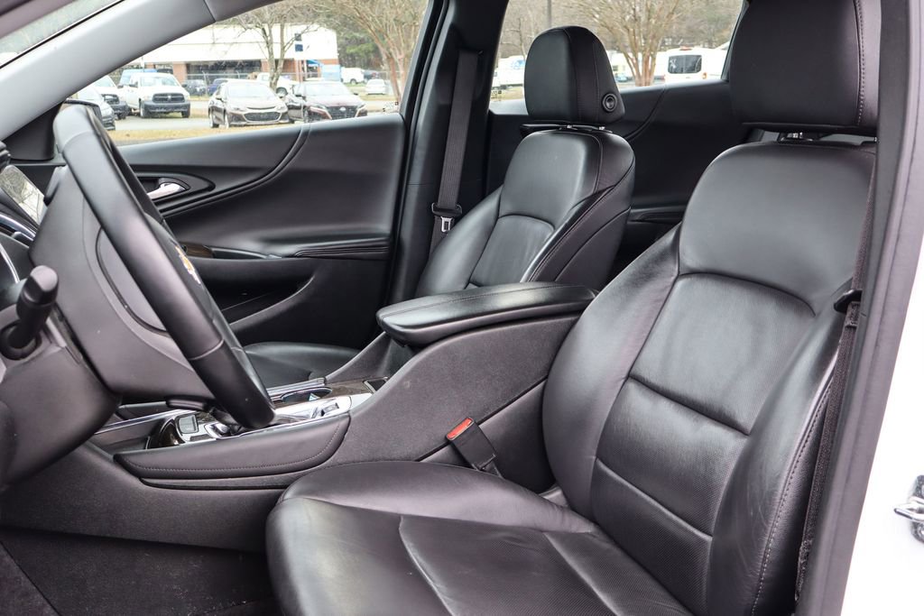 Used 2024 Chevrolet Malibu LT image 10