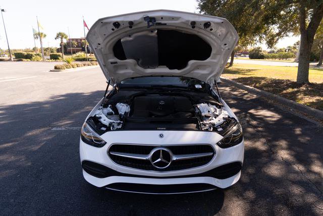 Used 2022 Mercedes-Benz C 300 Sedan image 9