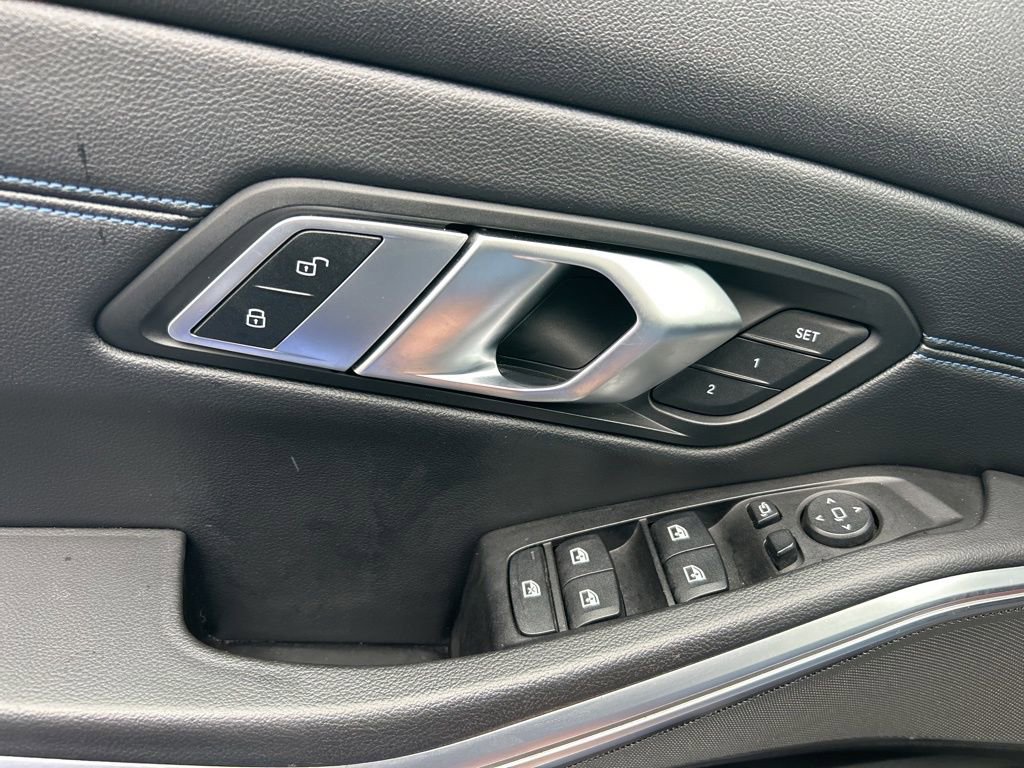 Used 2019 BMW 330i xDrive Sedan w/ M Sport Package image 25