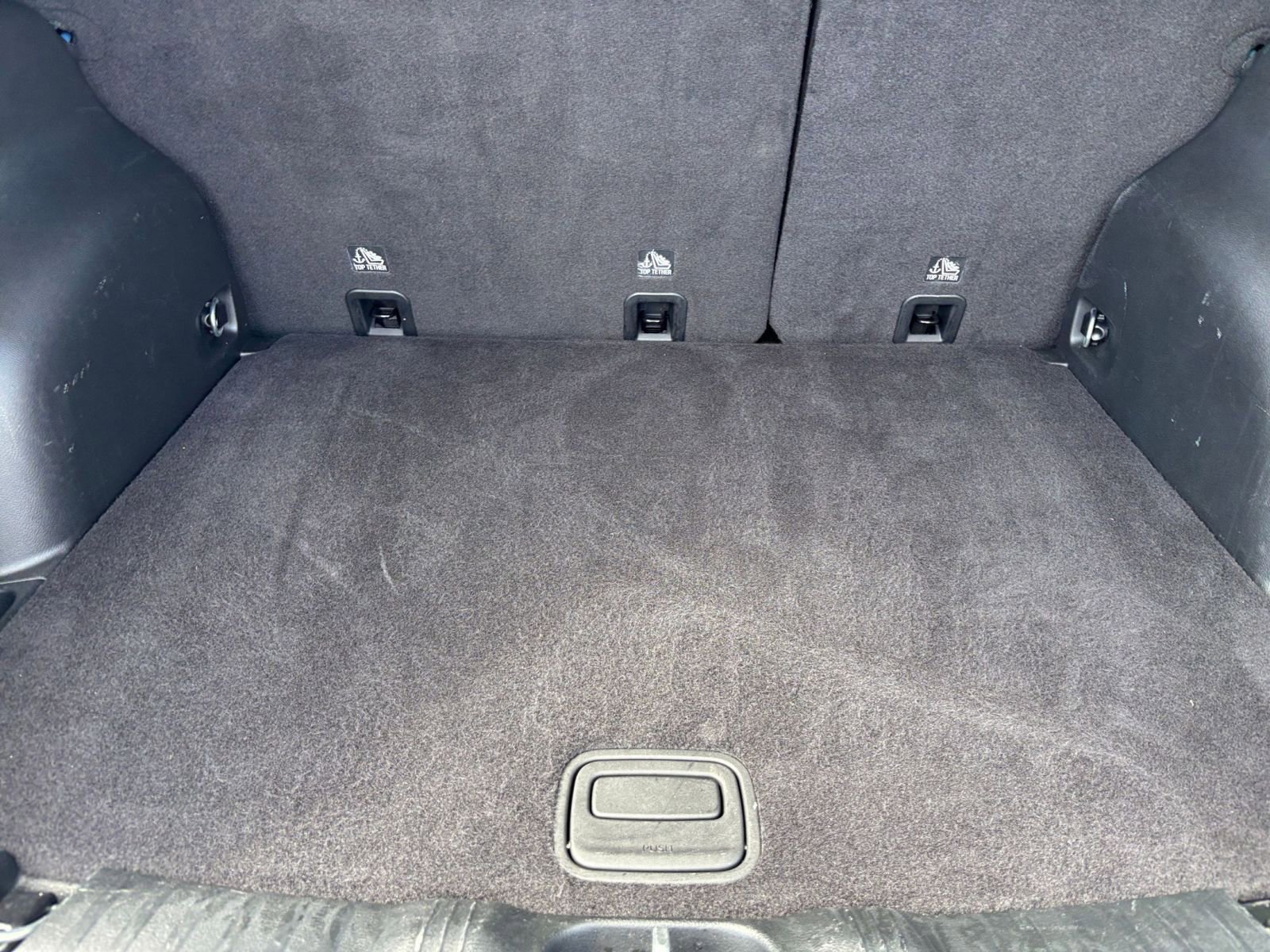 Used 2025 Jeep Compass Trailhawk image 30