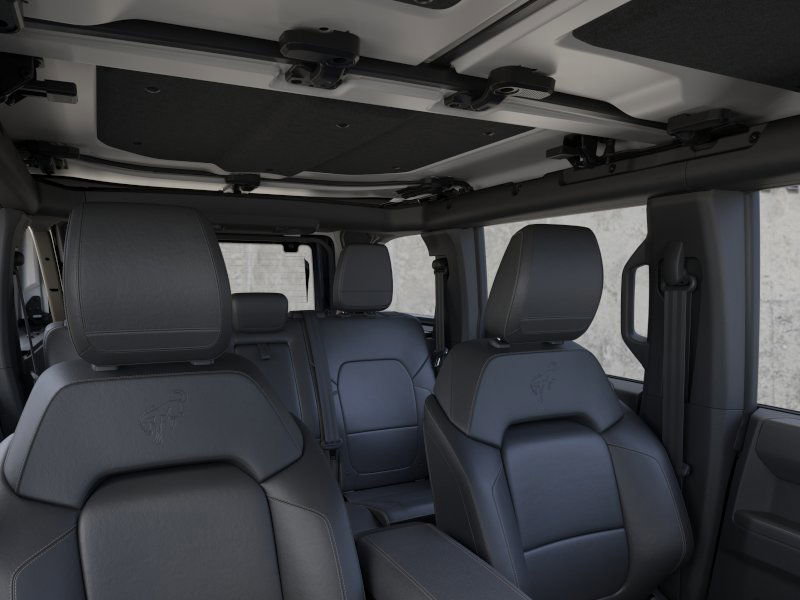 New 2025 Ford Bronco Badlands image 12