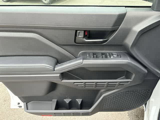 New 2024 Toyota Tacoma SR w/ SR Upgrade Package AWD/4WD image 16