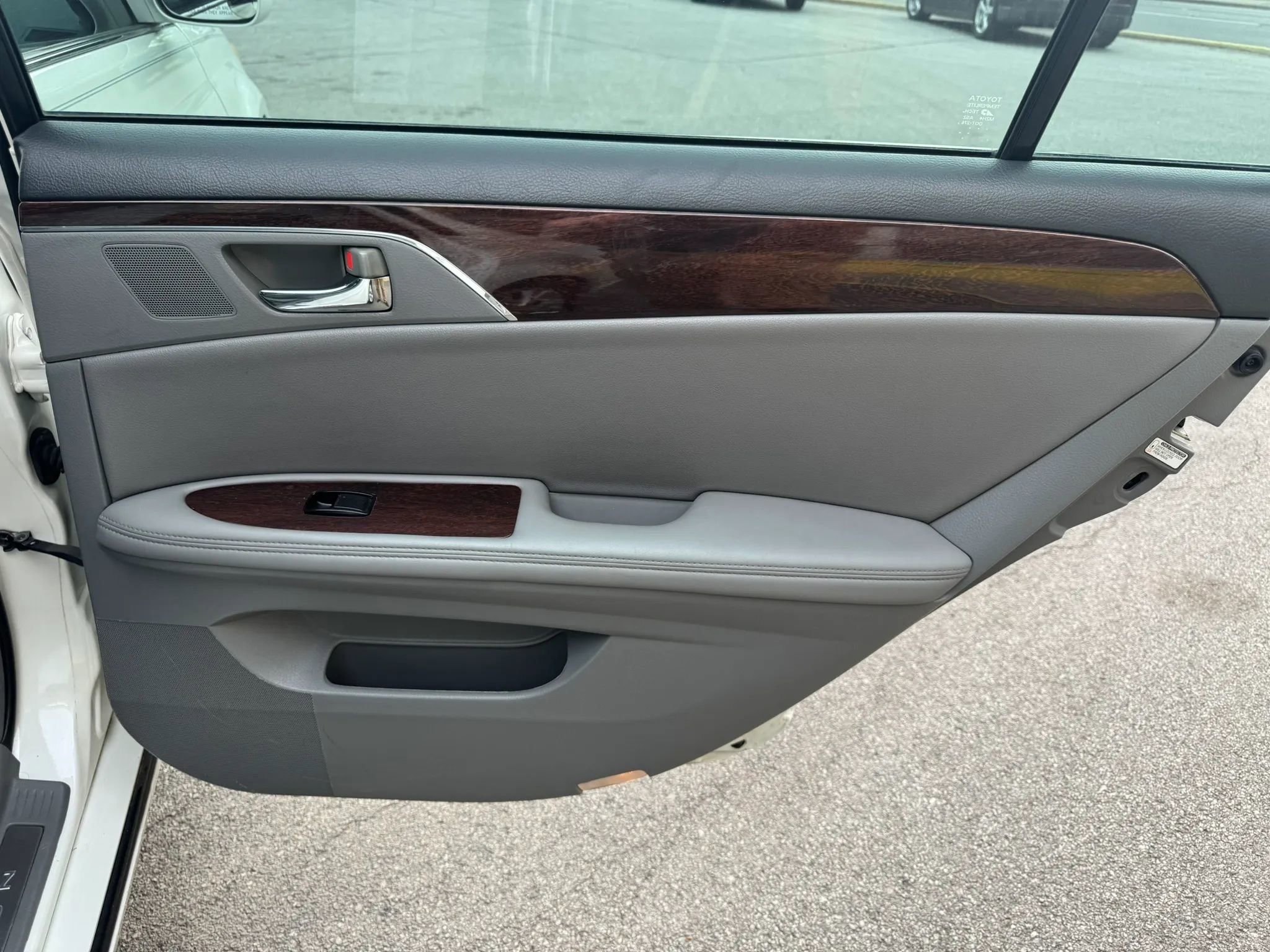 Used 2008 Toyota Avalon XL FWD image 20