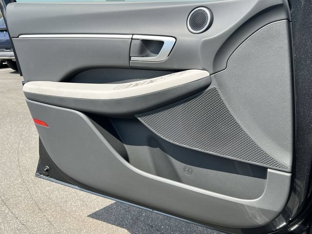 New 2026 Hyundai Sonata SEL FWD image 24