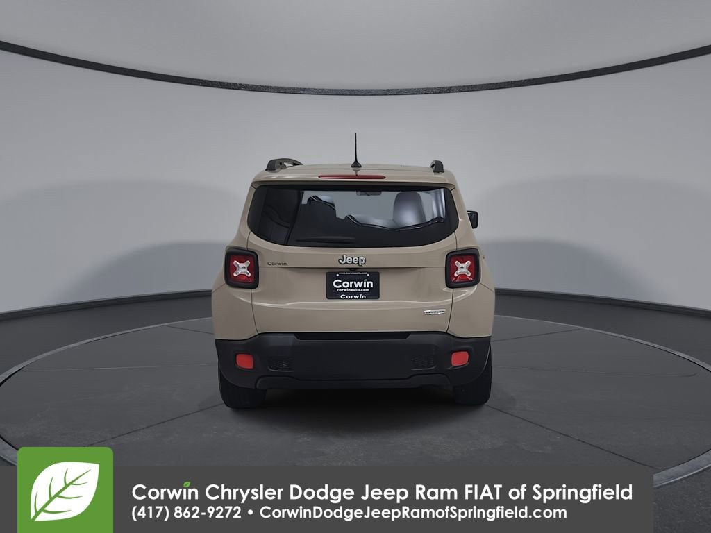 Used 2016 Jeep Renegade Latitude image 13