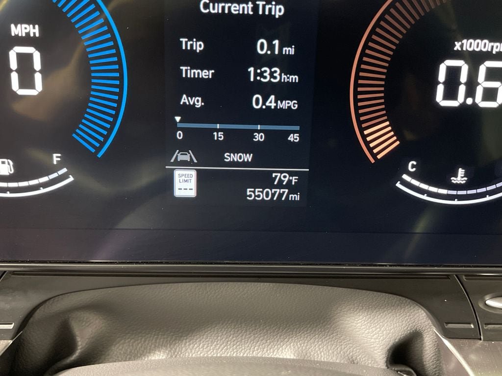 Certified 2024 Hyundai Kona SEL AWD/4WD image 21