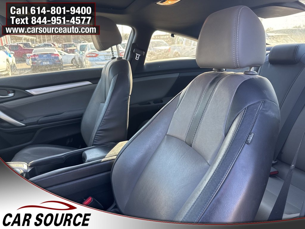 Used 2016 Honda Civic Touring image 12