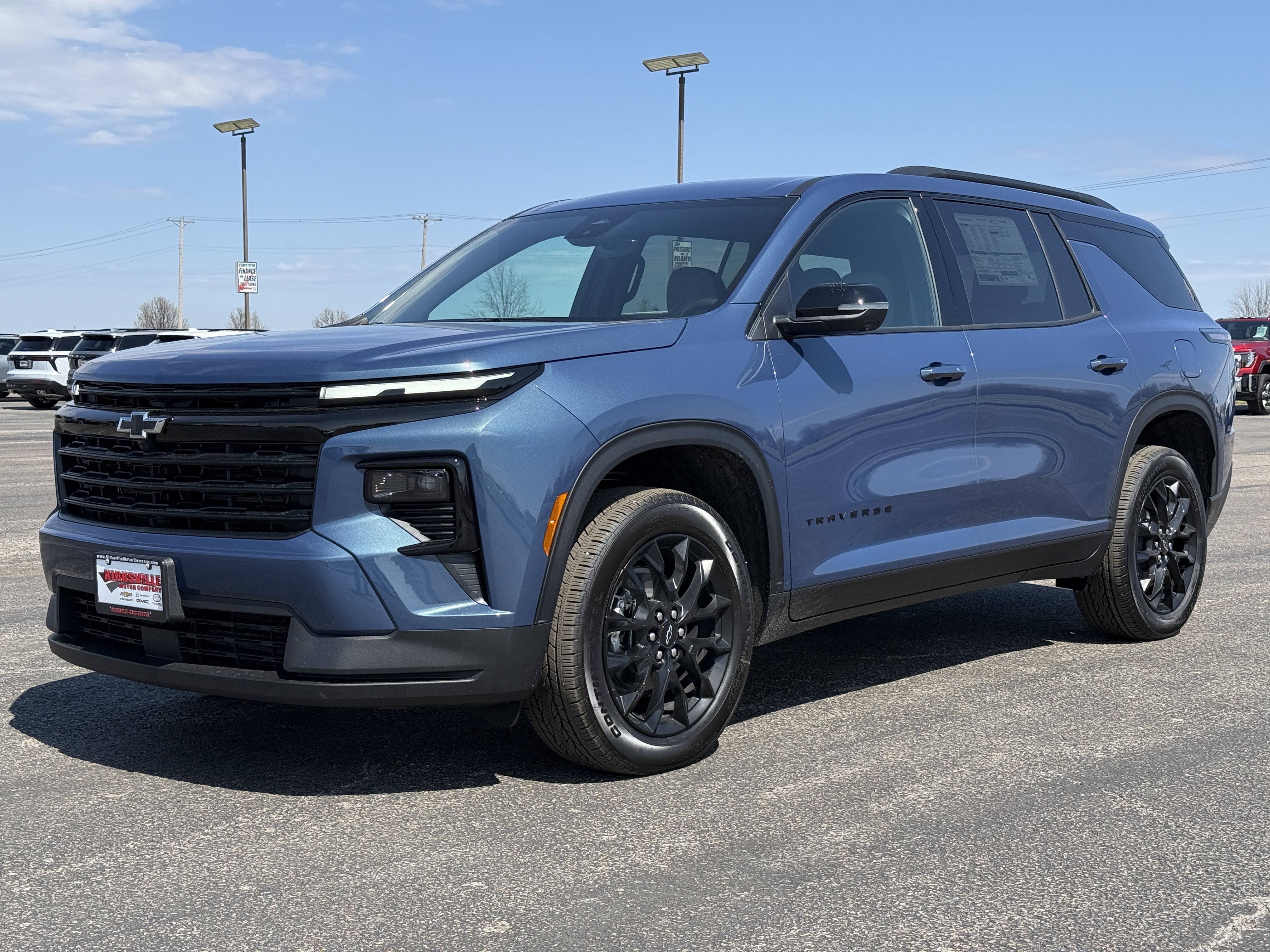 New 2026 Chevrolet Traverse LT image 7