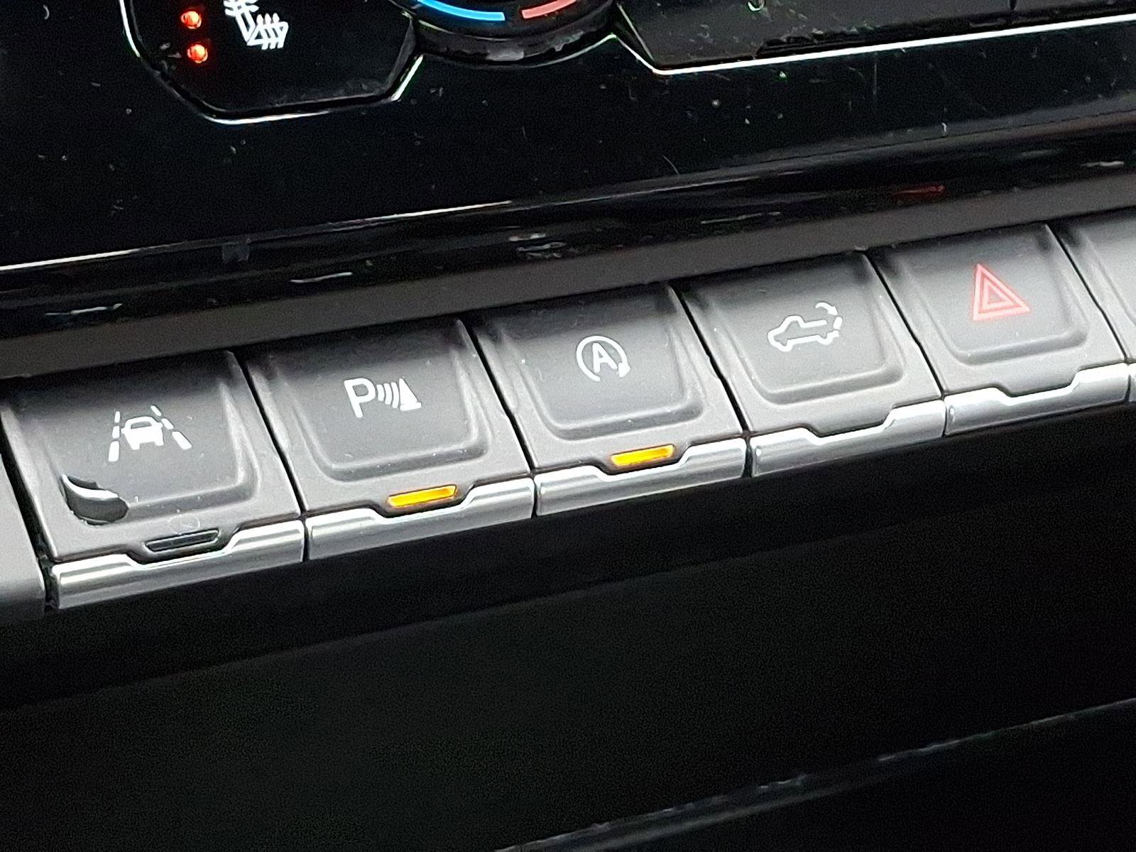 Used 2025 GMC Sierra 1500 AT4 image 26