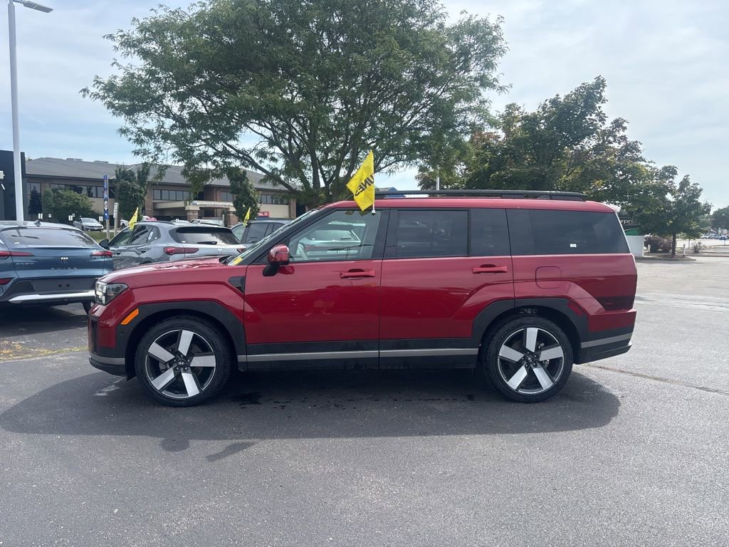 Used 2024 Hyundai Santa Fe Limited image 4