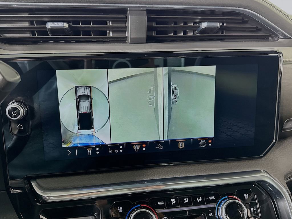 Used 2025 GMC Sierra 3500 Denali image 50