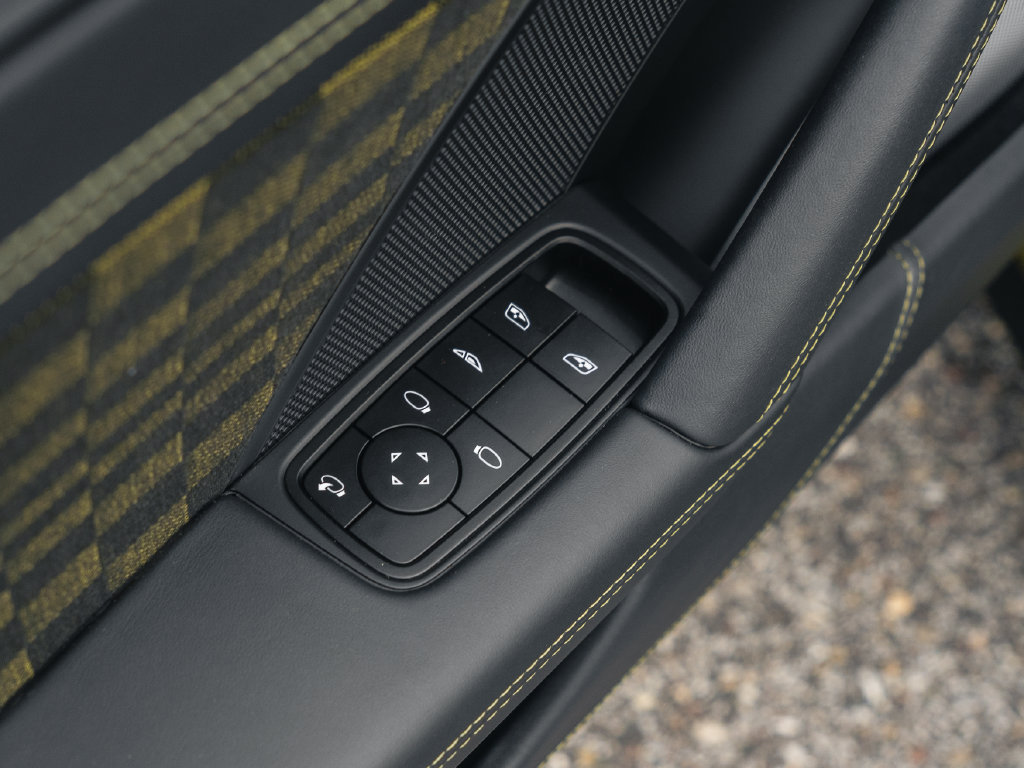 New 2026 Porsche 911 GTS RWD image 24