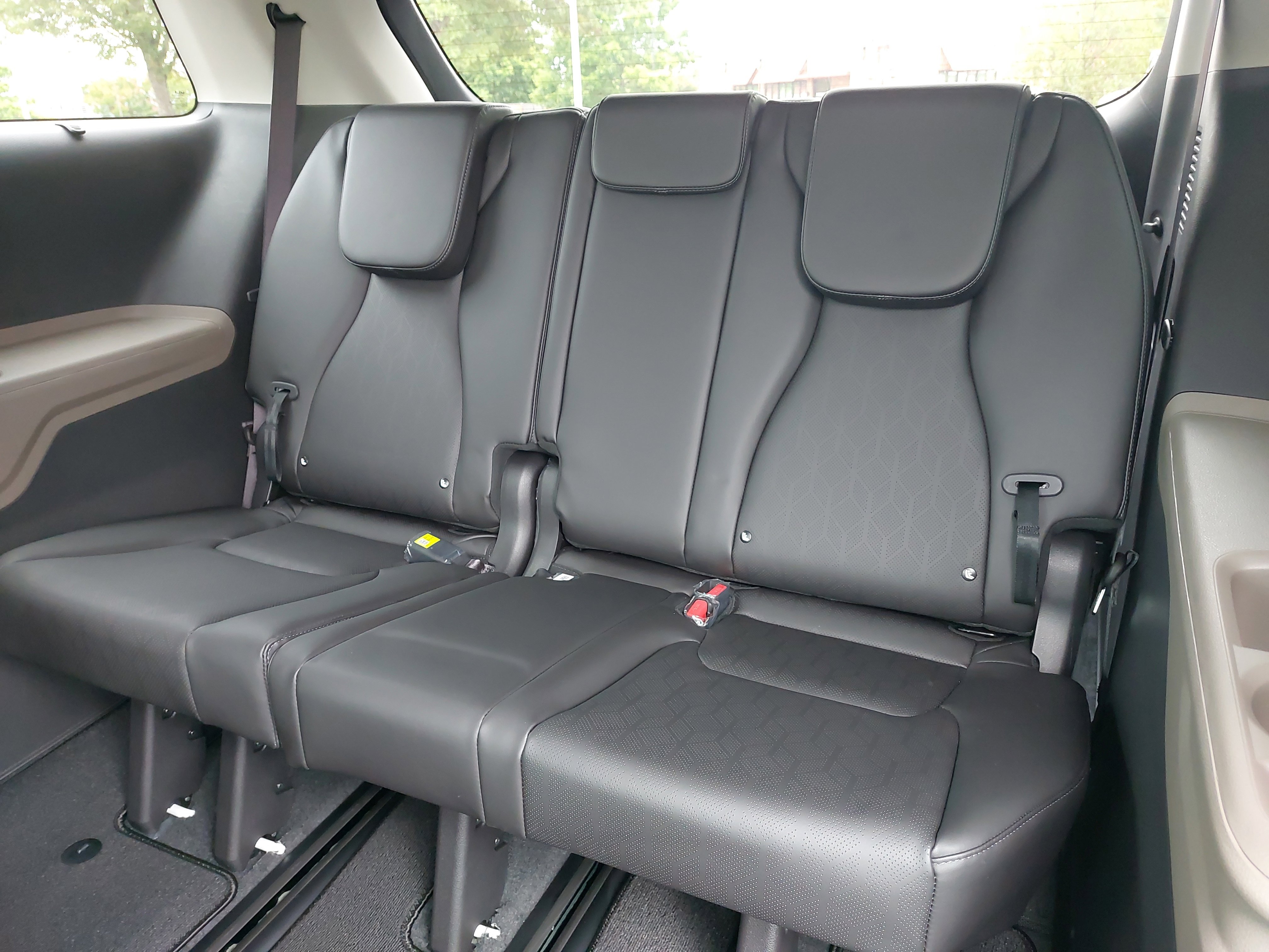 New 2026 Kia Carnival EX image 15