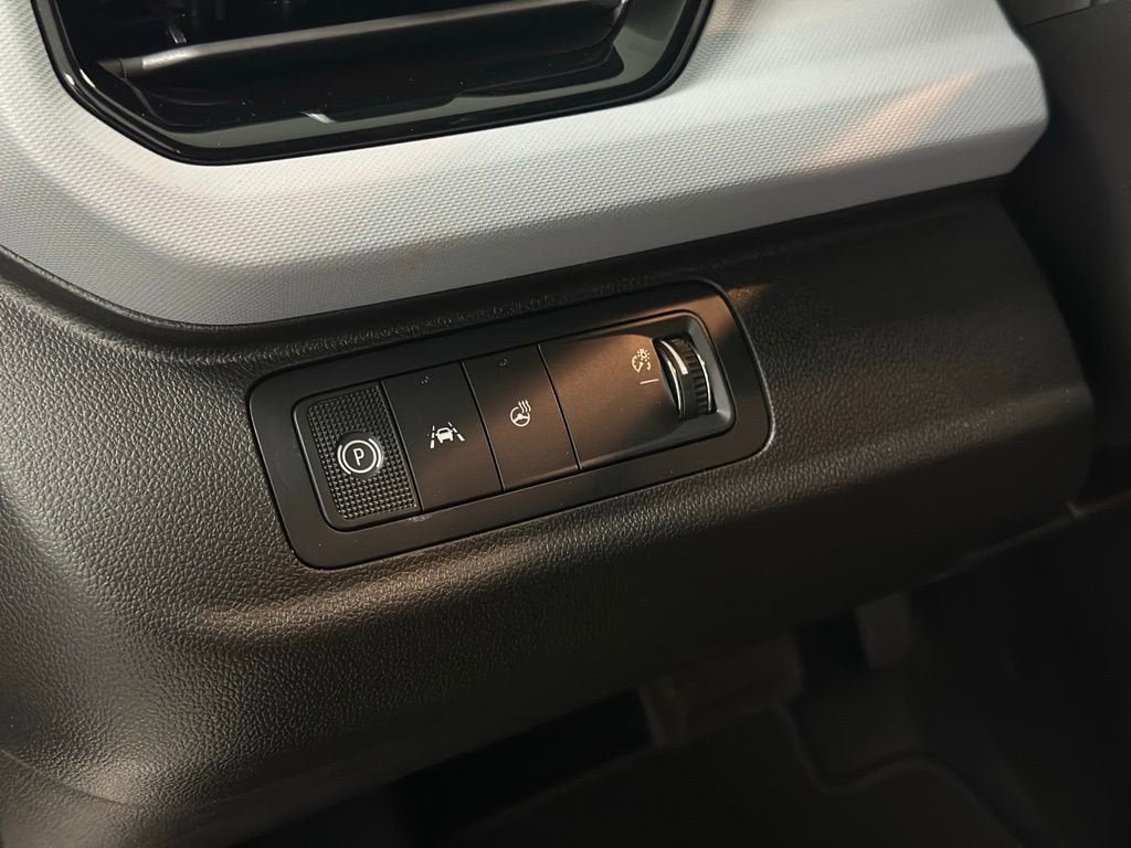 New 2027 Chevrolet Bolt RS FWD image 18