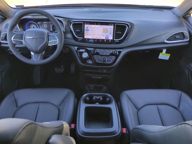 New 2026 Chrysler Pacifica Select FWD image 15