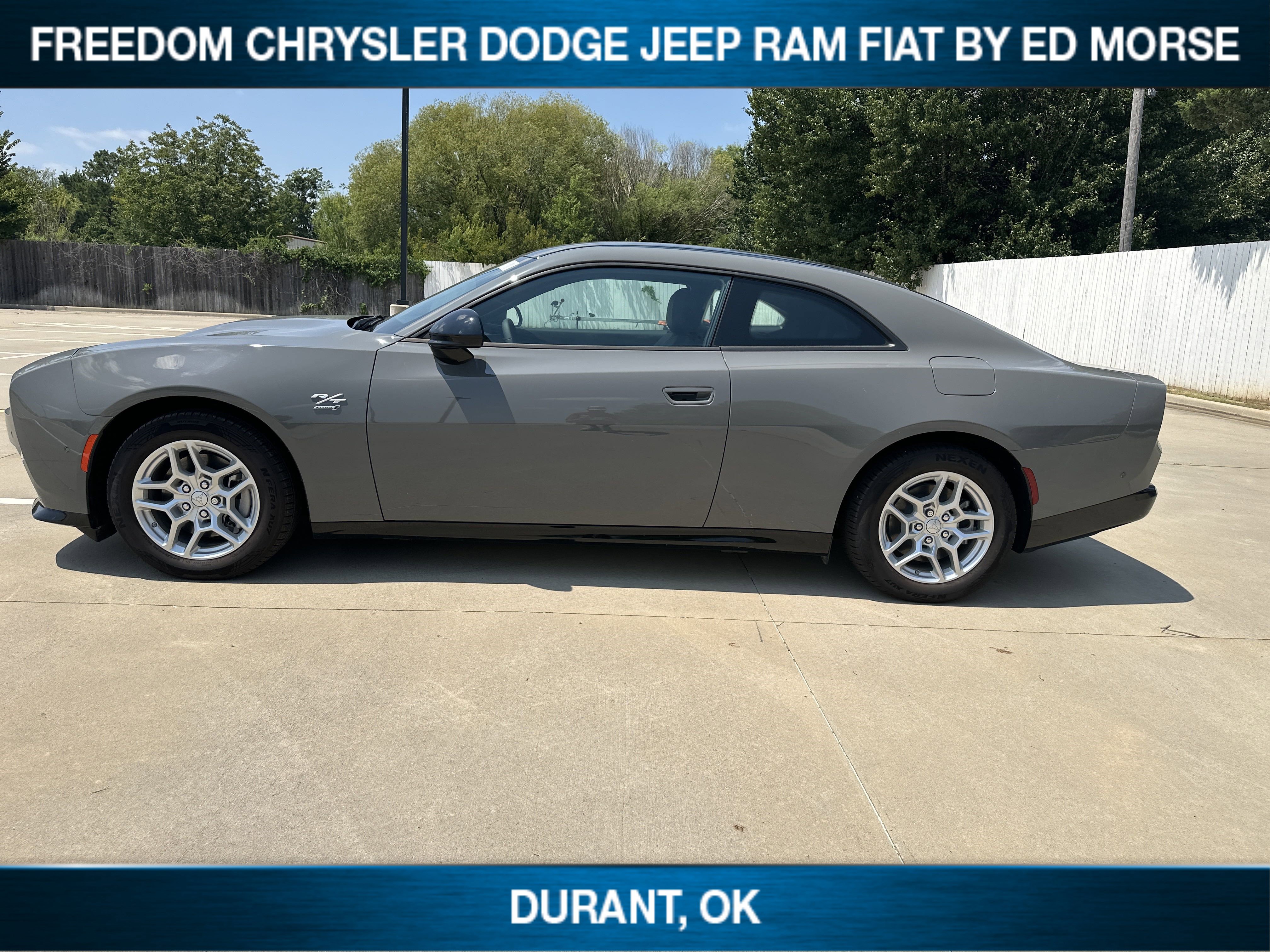 New 2025 Dodge Charger Daytona R/T w/ Quick Order Package 25M R/T AWD/4WD image 4