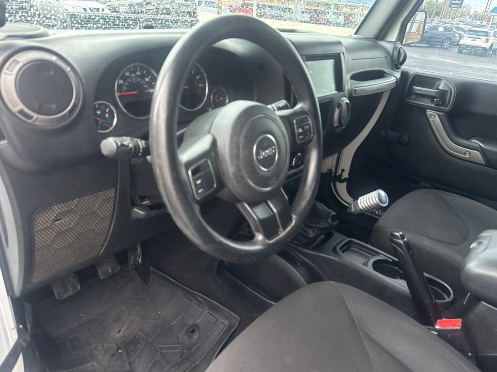 Used 2015 Jeep Wrangler Unlimited Sport AWD/4WD image 11
