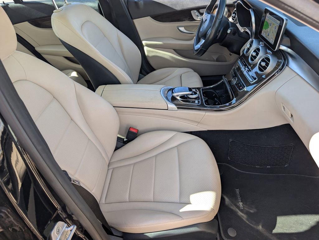 Used 2015 Mercedes-Benz C 300 C 300 image 12
