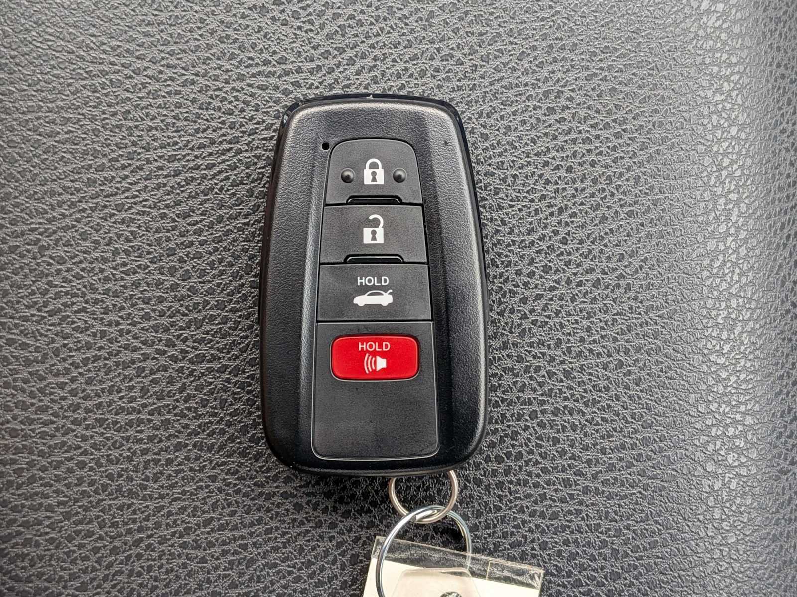 Used 2023 Toyota Camry SE w/ Cold Weather Package FWD image 32