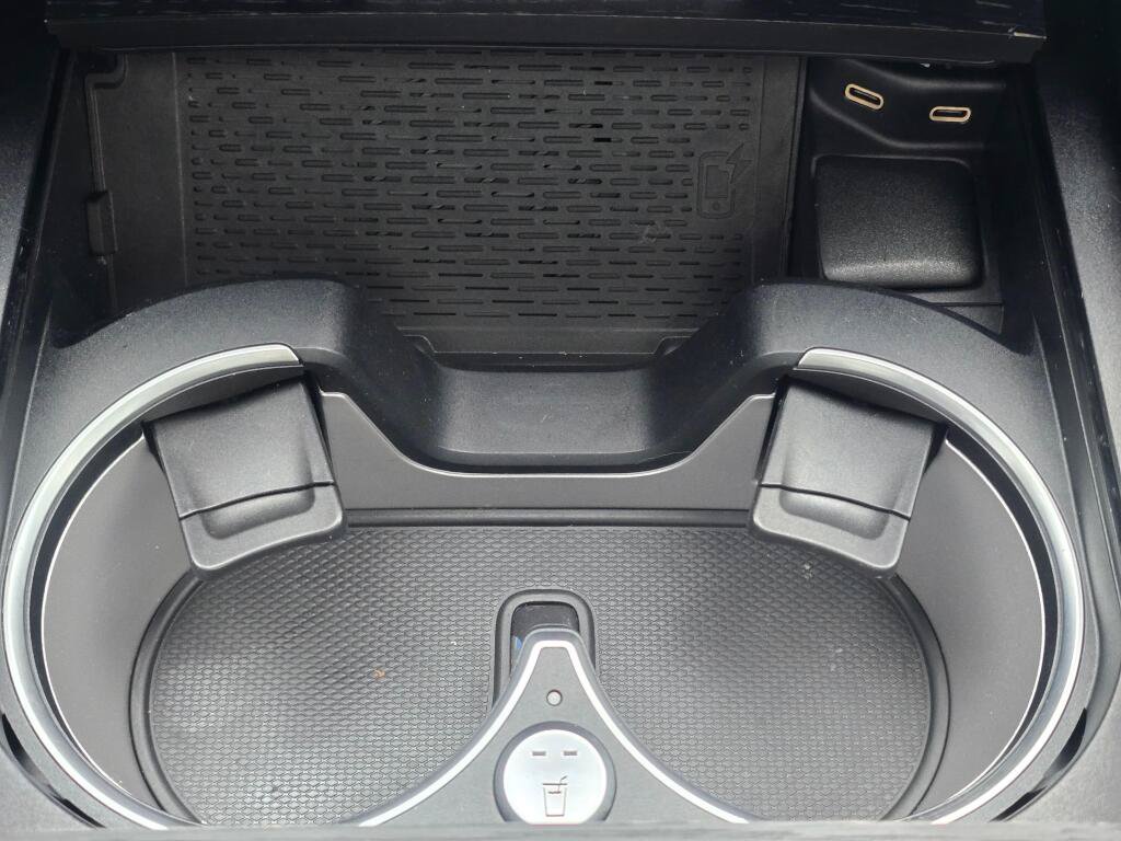 Used 2024 Mercedes-Benz GLS 450 4MATIC image 44