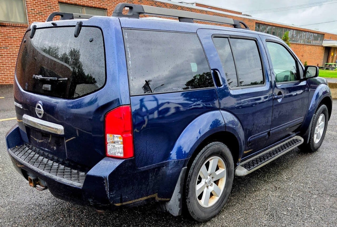 Used 2012 Nissan Pathfinder SV AWD/4WD image 8