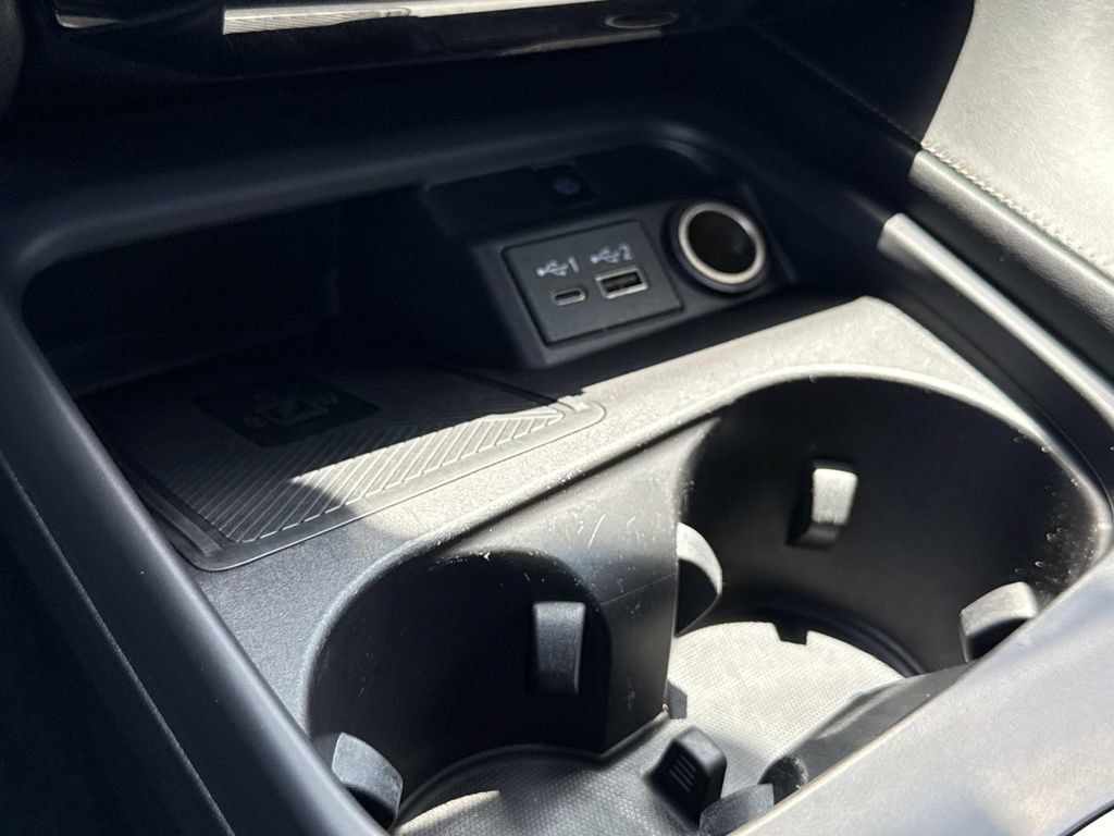Used 2024 INFINITI QX50 Luxe w/ Accent Package AWD/4WD image 6