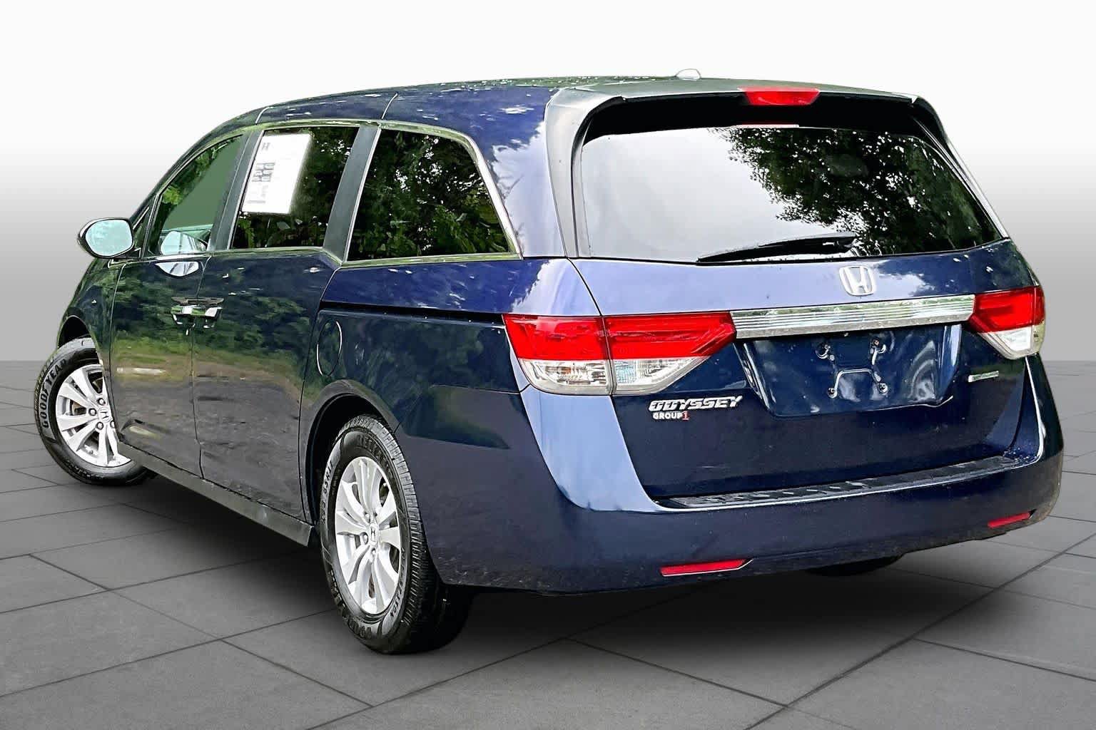 Used 2016 Honda Odyssey SE image 12