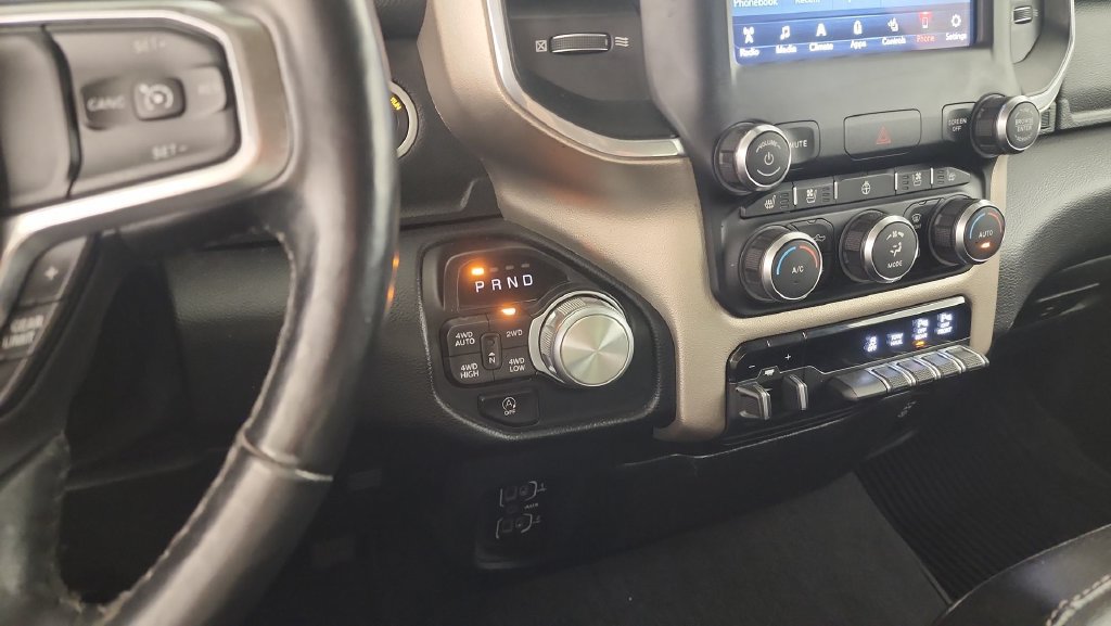Used 2019 RAM 1500 Laramie AWD/4WD image 28