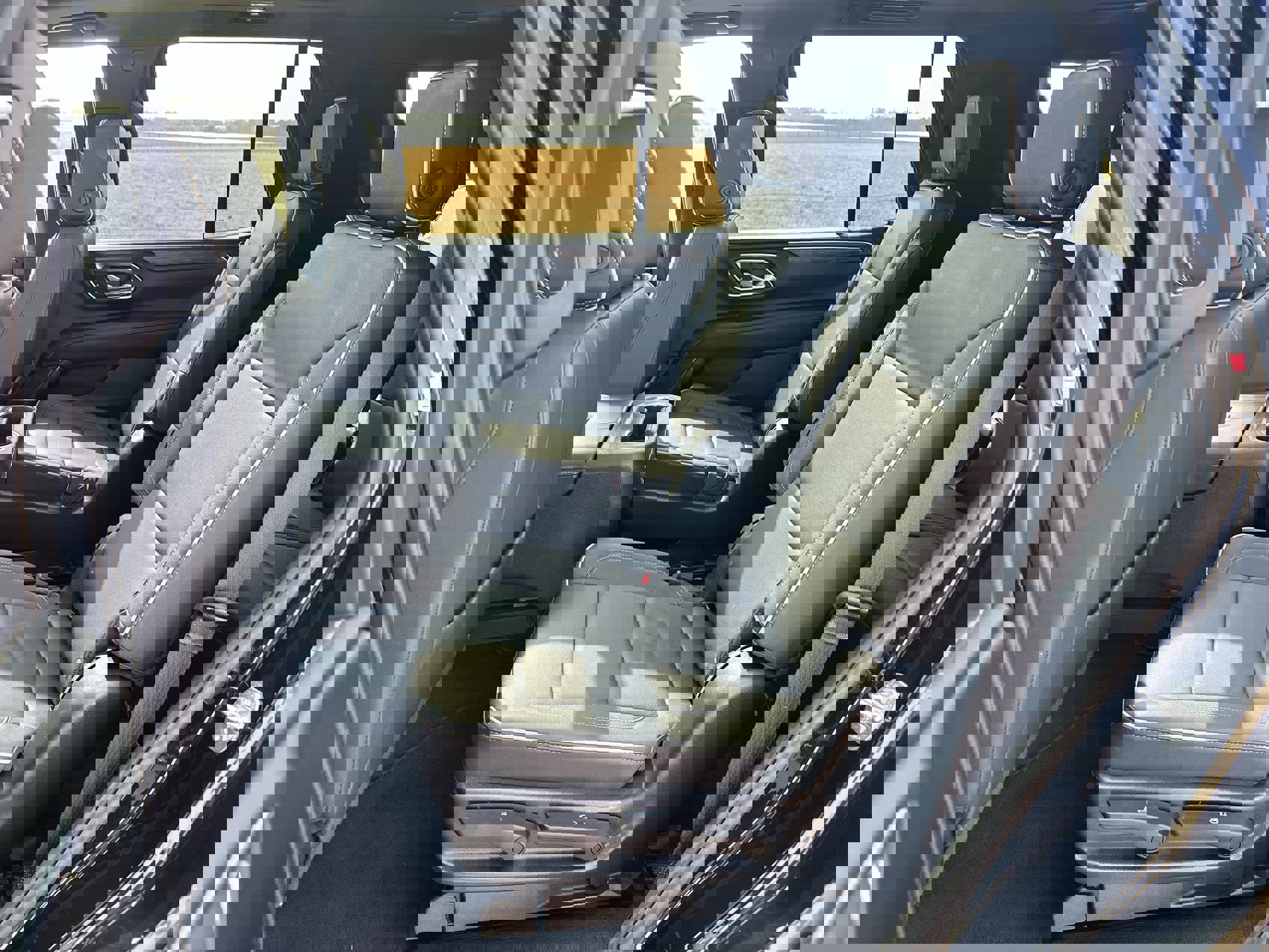 Used 2023 Chevrolet Tahoe Premier image 24